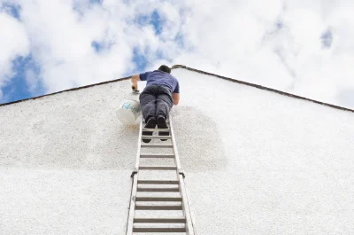 Peinture extérieure à la Vacquerie-et-Saint-Martin-de-Castries — façades et ravalement